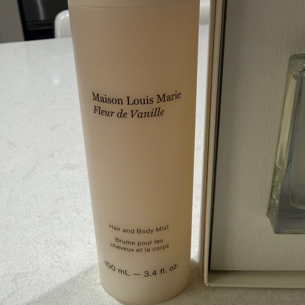 Maison Louis Marie Perfume and Body Mist Set - Picture 2 of 5
